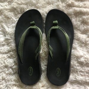 Chaco flip flops